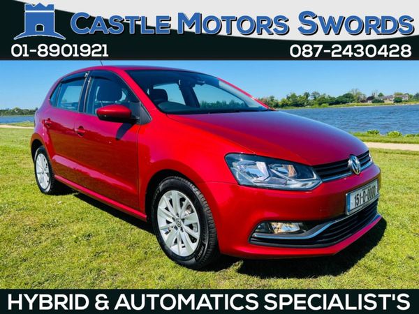 Volkswagen Polo Hatchback, Petrol, 2015, Red