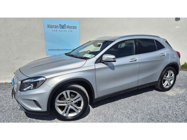 Mercedes-Benz GLA Estate, Diesel, 2015, Silver