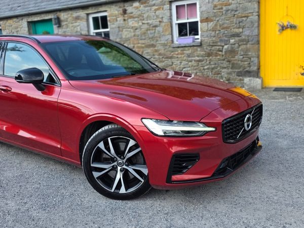 Volvo V60 Estate, Petrol Hybrid, 2022, Red