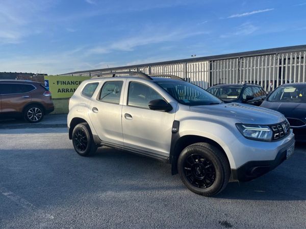 Dacia Duster SUV, Petrol, 2022, Grey