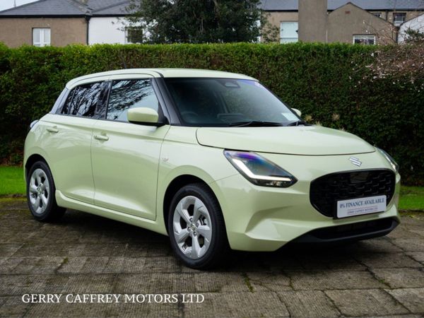 Suzuki Swift Hatchback, Petrol Hybrid, 2025, Yellow