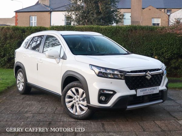 Suzuki SX4 S-Cross SUV, Petrol Hybrid, 2025, White