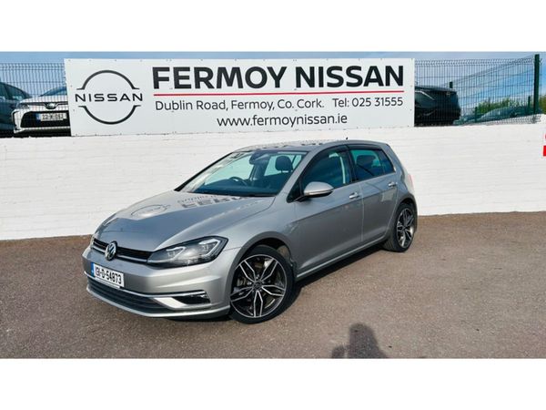 Volkswagen Golf Hatchback, Petrol, 2019, Silver