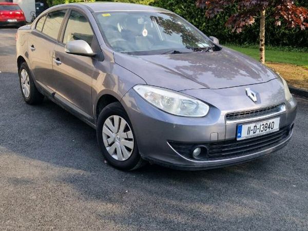 Renault Fluence Saloon, Diesel, 2011, Grey