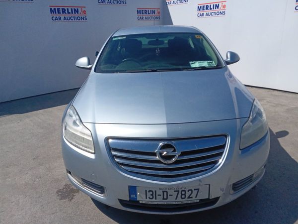 Opel Insignia Saloon, Diesel, 2013, Silver