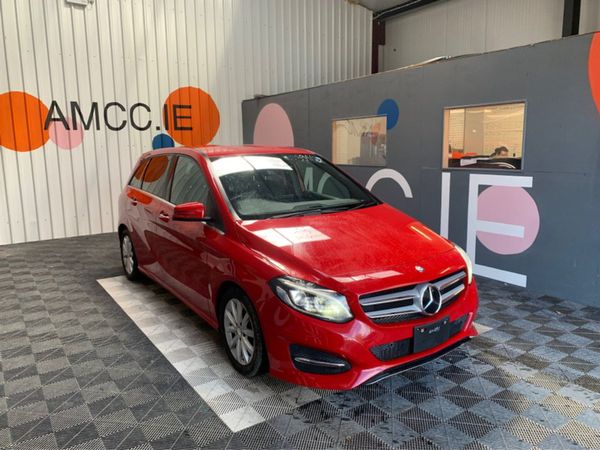Mercedes-Benz B-Class Hatchback, Petrol, 2016, Red