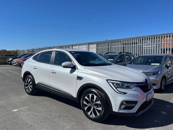 Renault Arkana Hatchback, Petrol, 2022, White