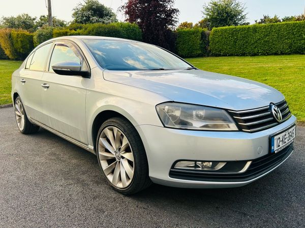 Volkswagen Passat Saloon, Diesel, 2012, Silver