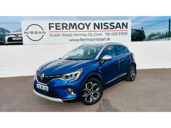 Renault Captur Hatchback, Petrol, 2020, Blue