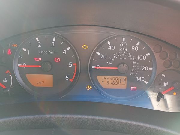 Nissan Navara Crew Cab, Diesel, 2008, Blue