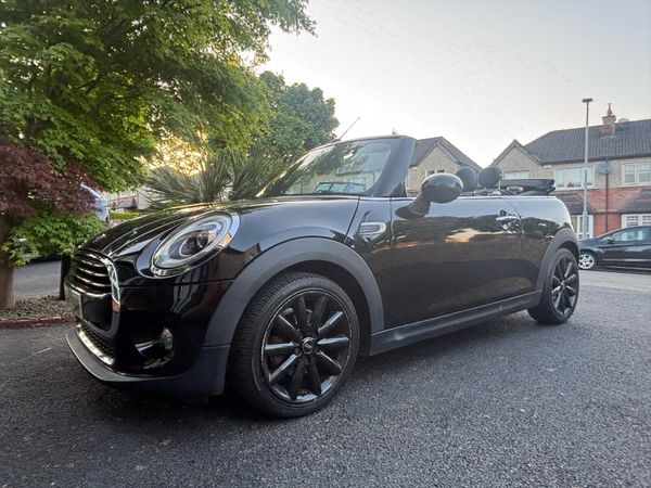 Mini Cooper Convertible, Petrol, 2016, Black