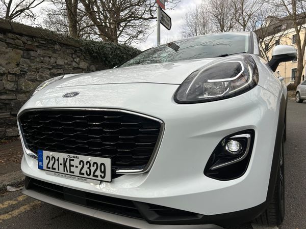Ford Puma MPV, Petrol Hybrid, 2022, White