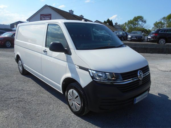 Volkswagen Transporter MPV, Diesel, 2023, White