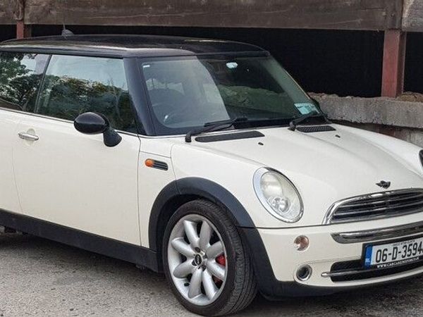 Mini Cooper Hatchback, Petrol, 2006, White
