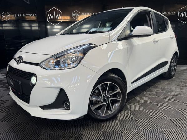 Hyundai i10 Hatchback, Petrol, 2020, White