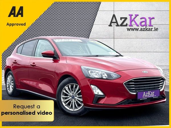 Ford Focus Hatchback, Petrol, 2022, Red