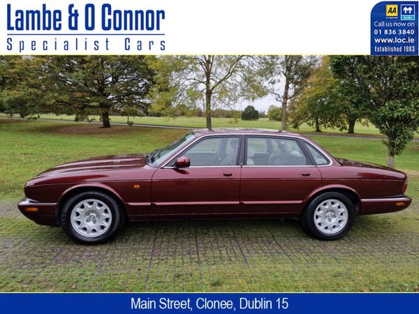 Jaguar XJ Saloon, Petrol, 1998, Red