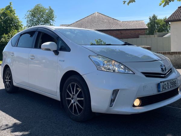 Toyota Prius MPV, Petrol Hybrid, 2014, White