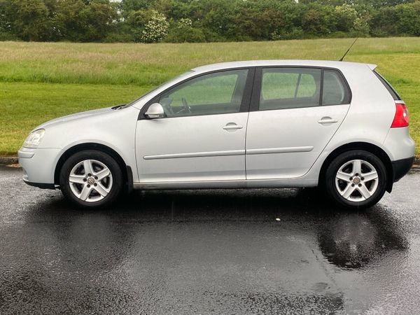 Volkswagen Golf Hatchback, Petrol, 2008, Silver