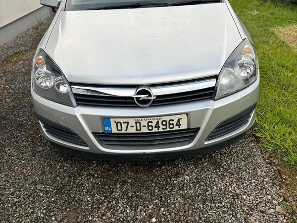 Opel Astra Estate, Diesel, 2007, Silver
