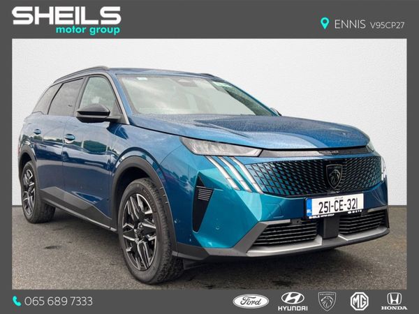 Peugeot 5008 MPV, Petrol, 2025, Blue