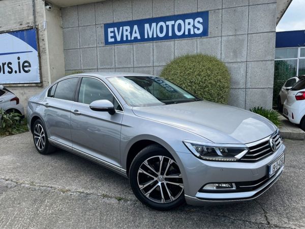Volkswagen Passat Saloon, Diesel, 2019, Grey
