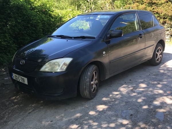 Toyota Corolla Hatchback, Petrol, 2002, Black