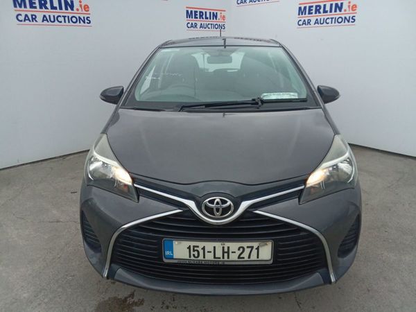 Toyota Yaris Hatchback, Petrol, 2015, Grey