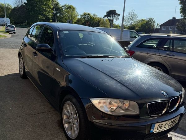 BMW 1-Series Hatchback, Petrol, 2006, Black