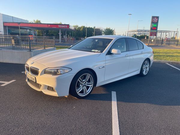 BMW 5-Series Saloon, Petrol, 2013, White