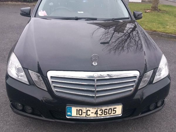 Mercedes-Benz E-Class Saloon, Diesel, 2010, Black