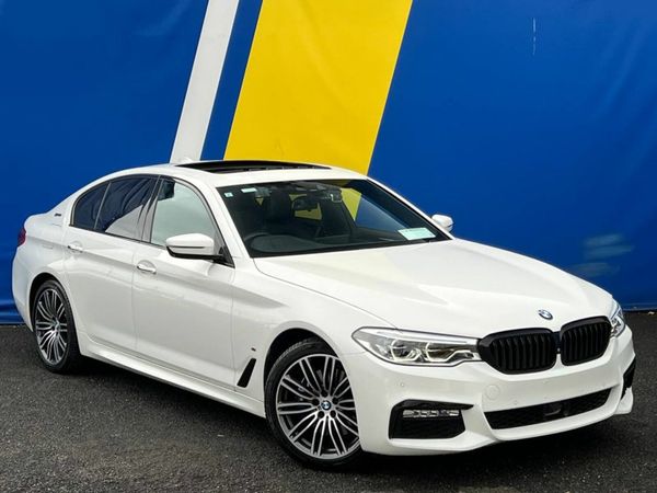 BMW 5-Series Saloon, Petrol Plug-in Hybrid, 2017, White