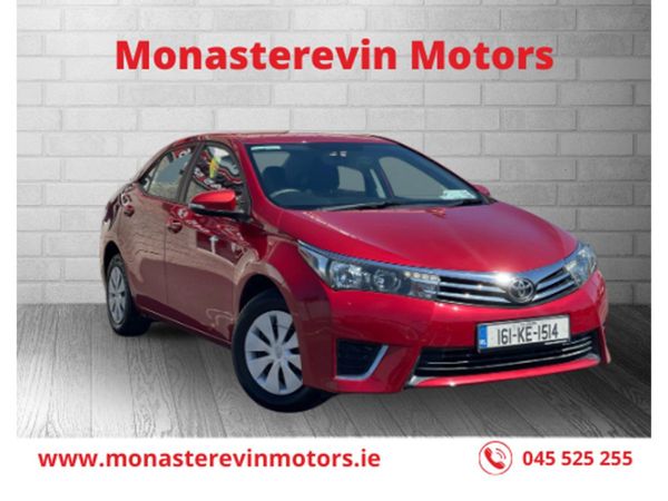 Toyota Corolla Saloon, Petrol, 2016, Red