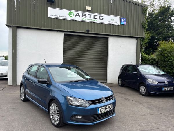 Volkswagen Polo Hatchback, Petrol, 2015, Blue