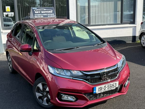 Honda Fit Hatchback, Petrol Hybrid, 2019, Red