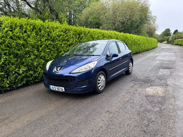 Peugeot 207 Hatchback, Diesel, 2010, Blue
