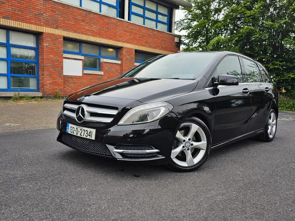 Mercedes-Benz B-Class Hatchback, Petrol, 2013, Black