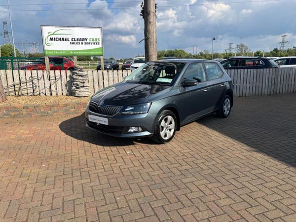 Skoda Fabia Hatchback, Petrol, 2018, Grey