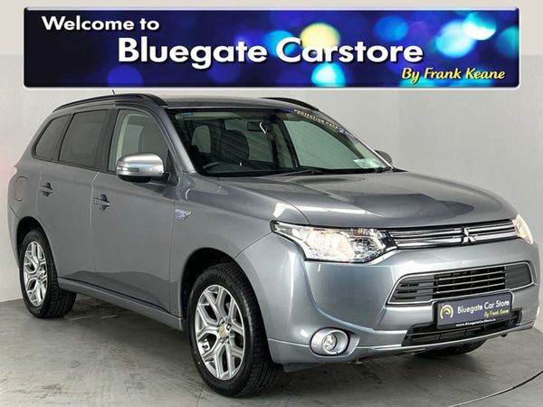 Mitsubishi Outlander Estate, Hybrid, 2015, Grey