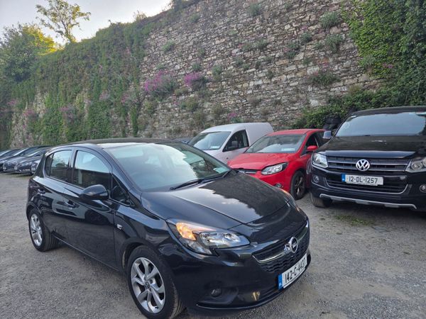 Opel Corsa Hatchback, Petrol, 2014, Black