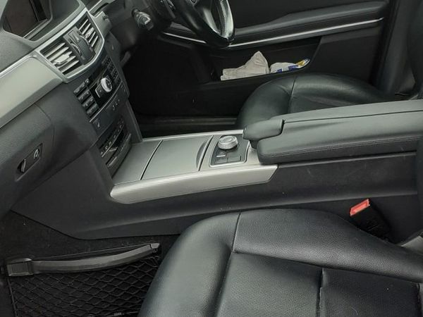 Mercedes-Benz E-Class Saloon, Diesel, 2012, Grey