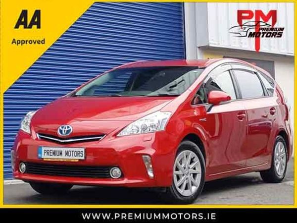 Toyota Prius MPV, Petrol Hybrid, 2014, Red