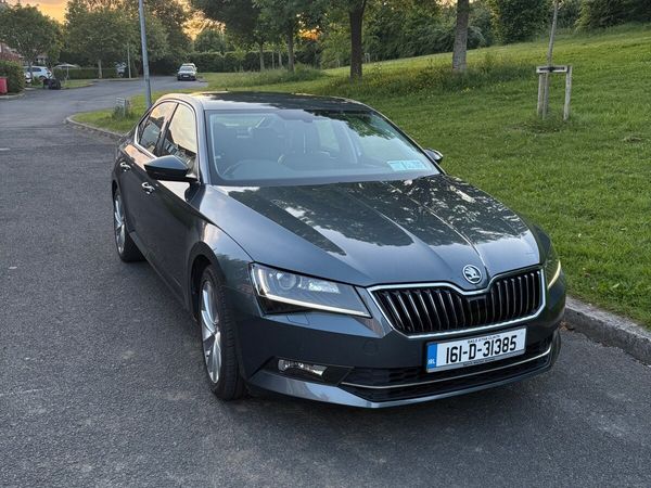 Skoda Superb Saloon, Diesel, 2016, Grey