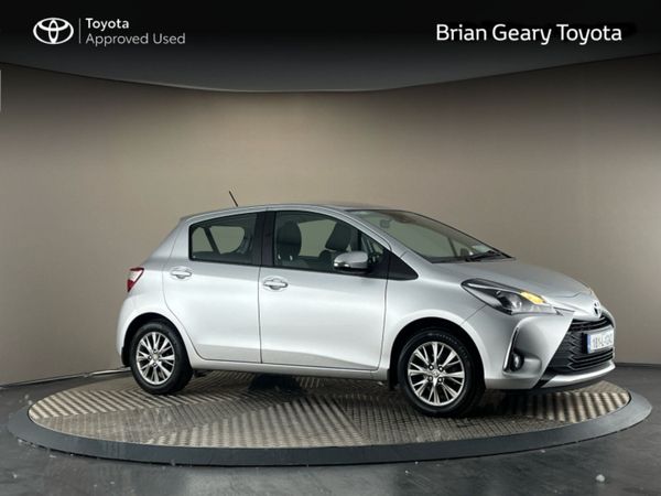 Toyota Yaris Hatchback, Petrol, 2018, Silver