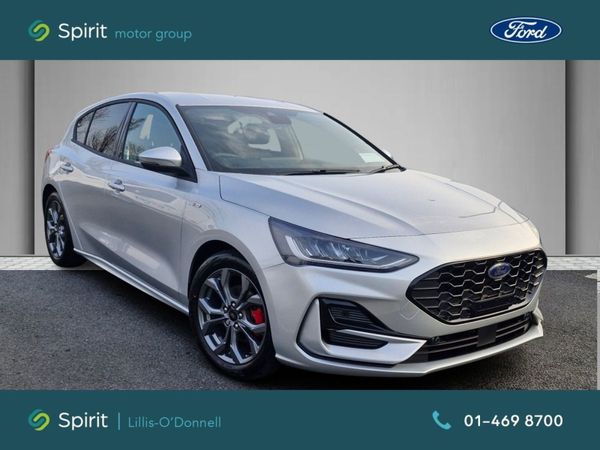 Ford Focus Hatchback, Petrol, 2025, 