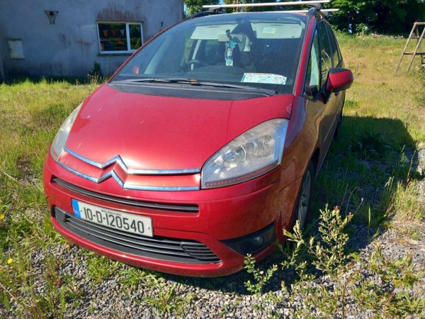 Citroen C4 Hatchback, Diesel, 2010, Red