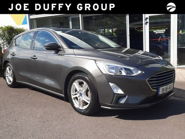 Ford Focus Hatchback, Petrol, 2019, Grey