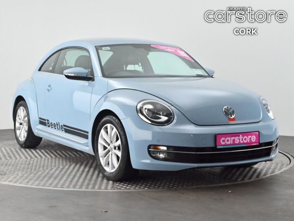 Volkswagen Beetle Hatchback, Petrol, 2014, Blue