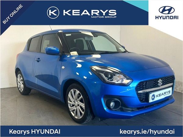 Suzuki Swift Hatchback, Petrol, 2021, Blue