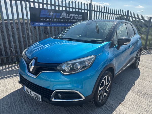Renault Captur Hatchback, Petrol, 2014, Blue